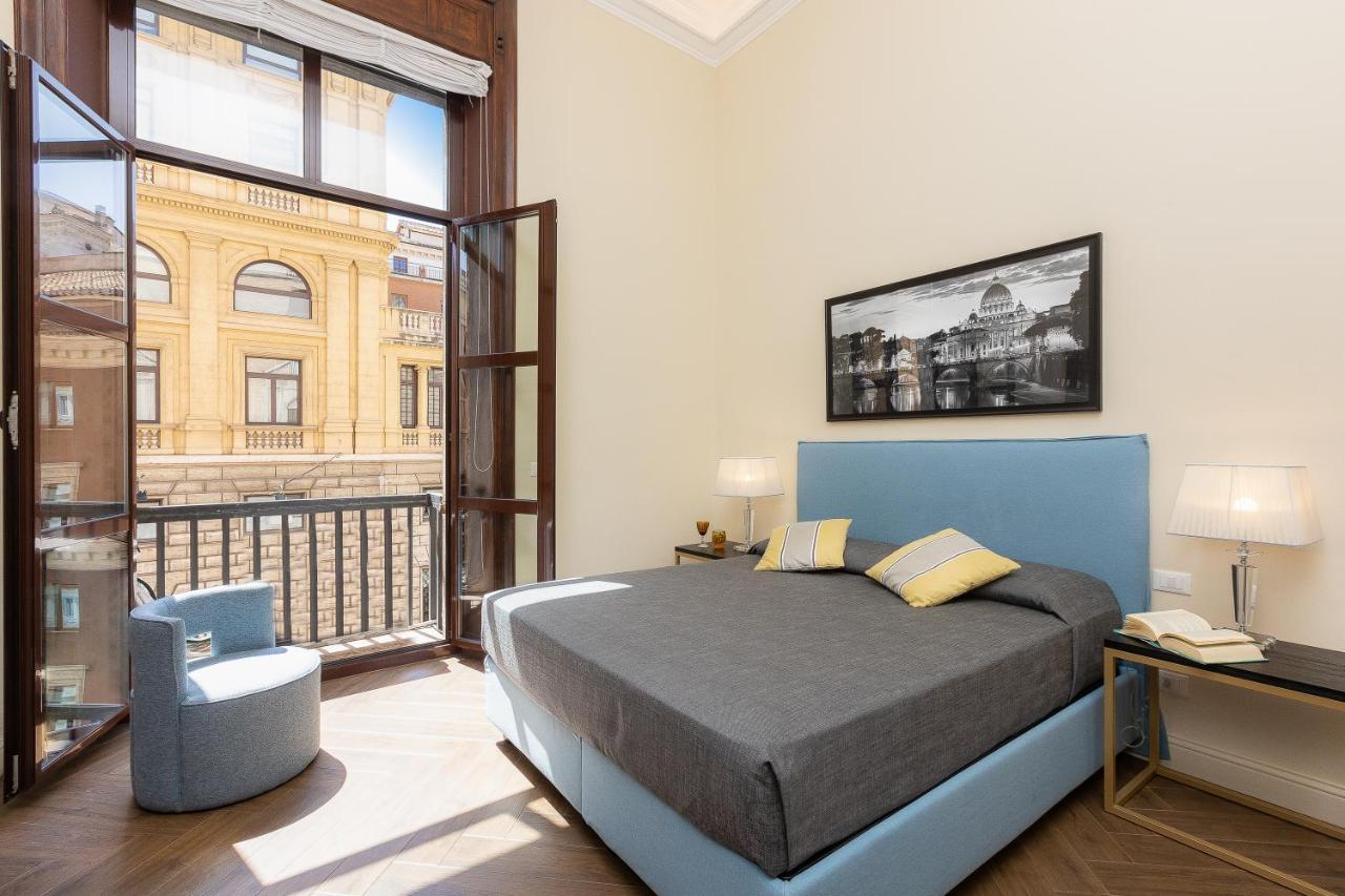 Spa Apartment Via Barberini Rome Extérieur photo