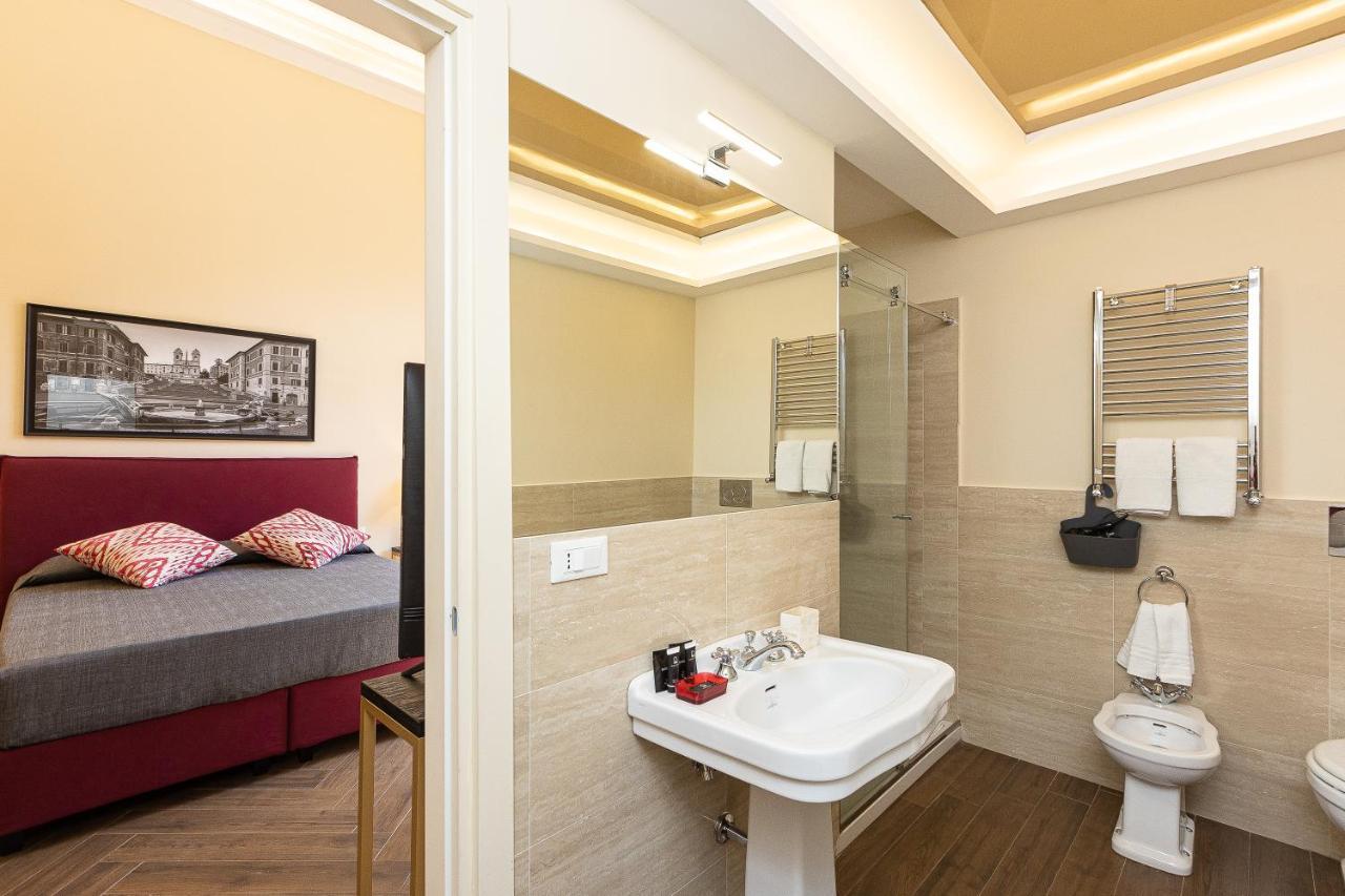 Spa Apartment Via Barberini Rome Extérieur photo